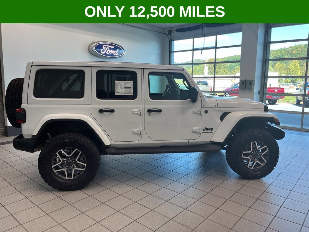 2025 Jeep Wrangler Sahara