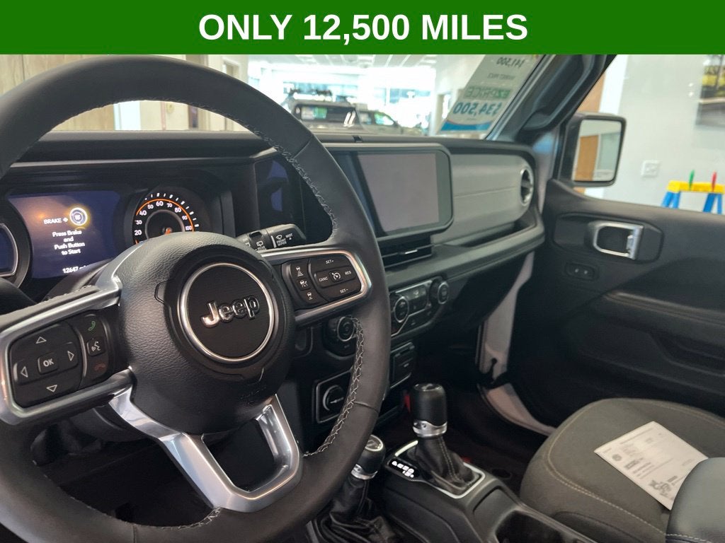 2025 Jeep Wrangler Sahara