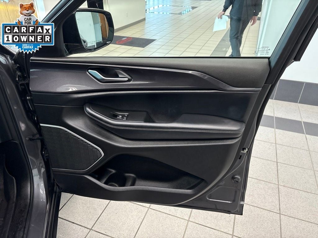 2021 Jeep Grand Cherokee L Altitude
