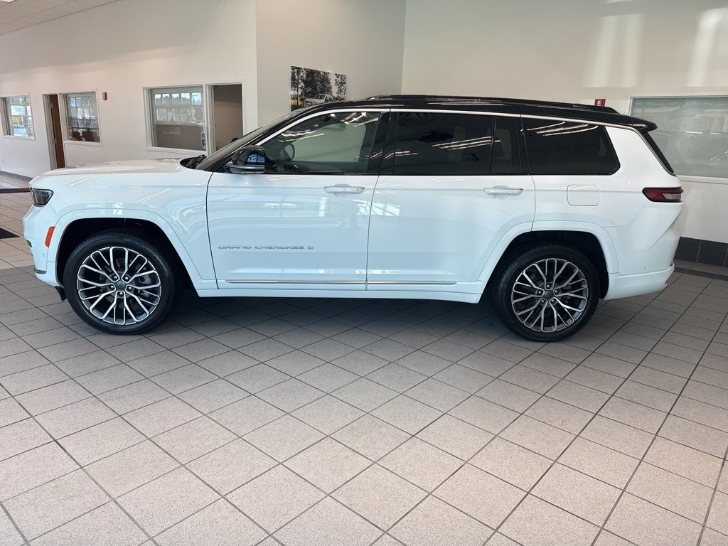 2024 Jeep Grand Cherokee L Summit