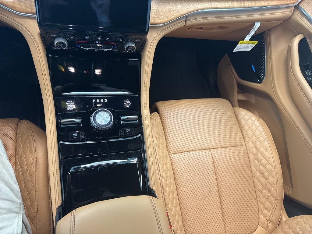 2024 Jeep Grand Cherokee L Summit