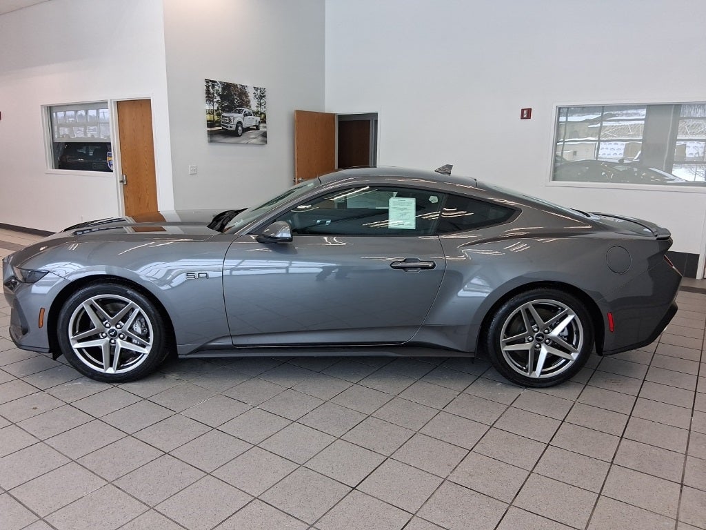 2026 Ford Mustang GT Premium Fastback