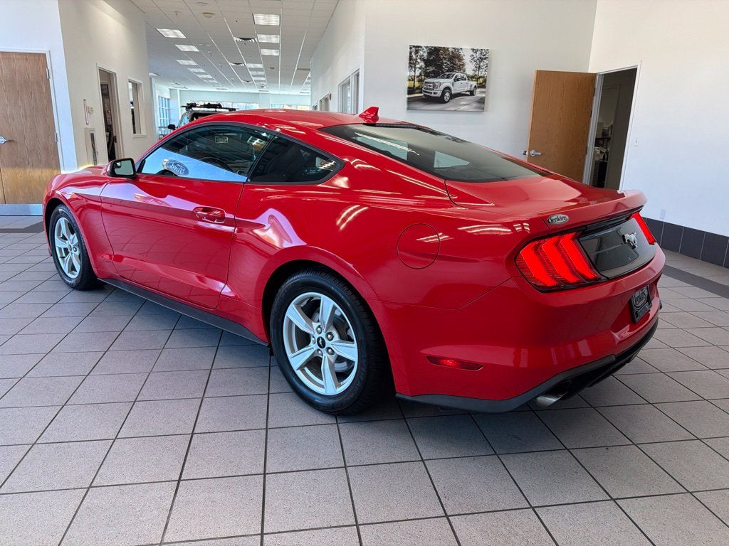 2020 Ford Mustang EcoBoost