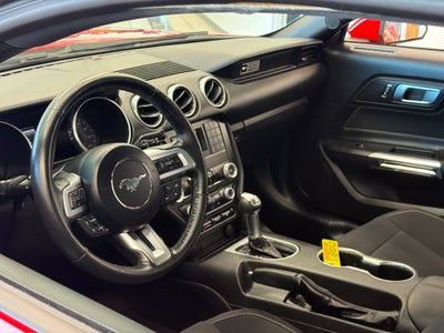 2020 Ford Mustang EcoBoost