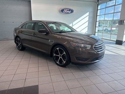 2015 Ford Taurus SEL