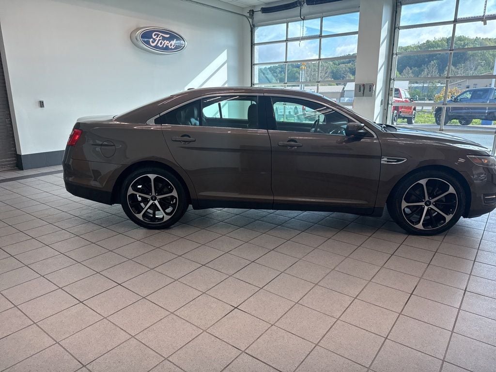 2015 Ford Taurus SEL