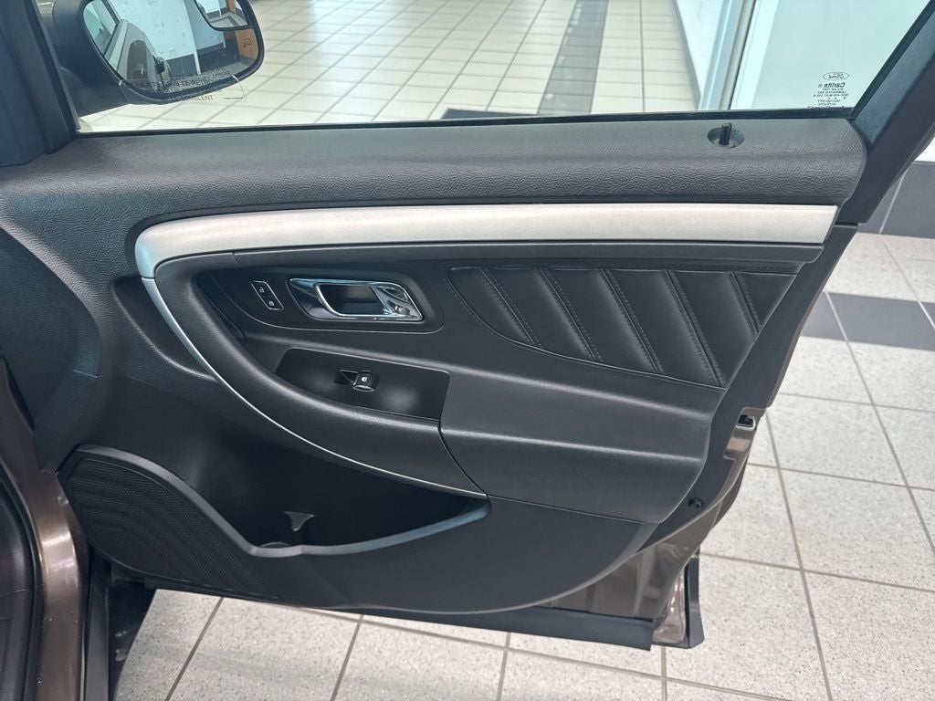 2015 Ford Taurus SEL