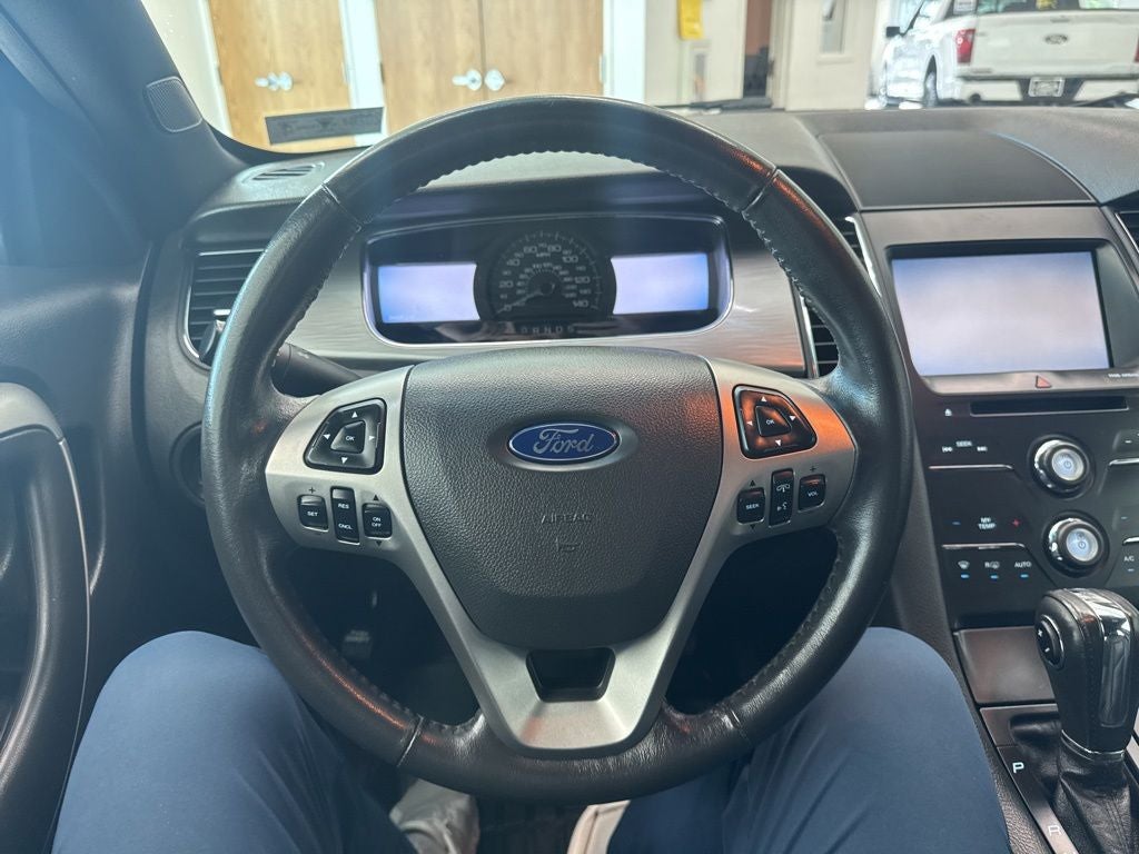 2015 Ford Taurus SEL
