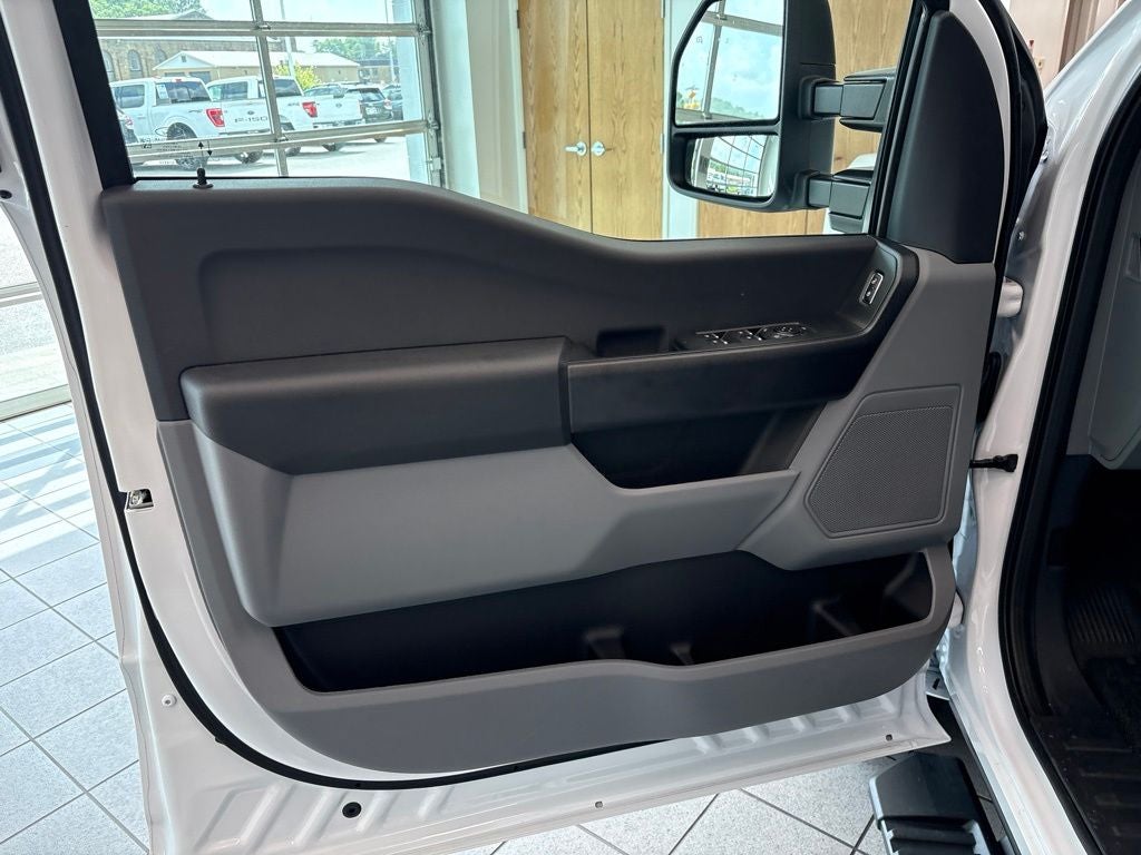 2026 Ford F-350SD DRW
