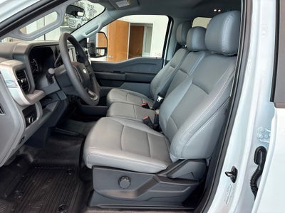 2026 Ford F-350SD DRW