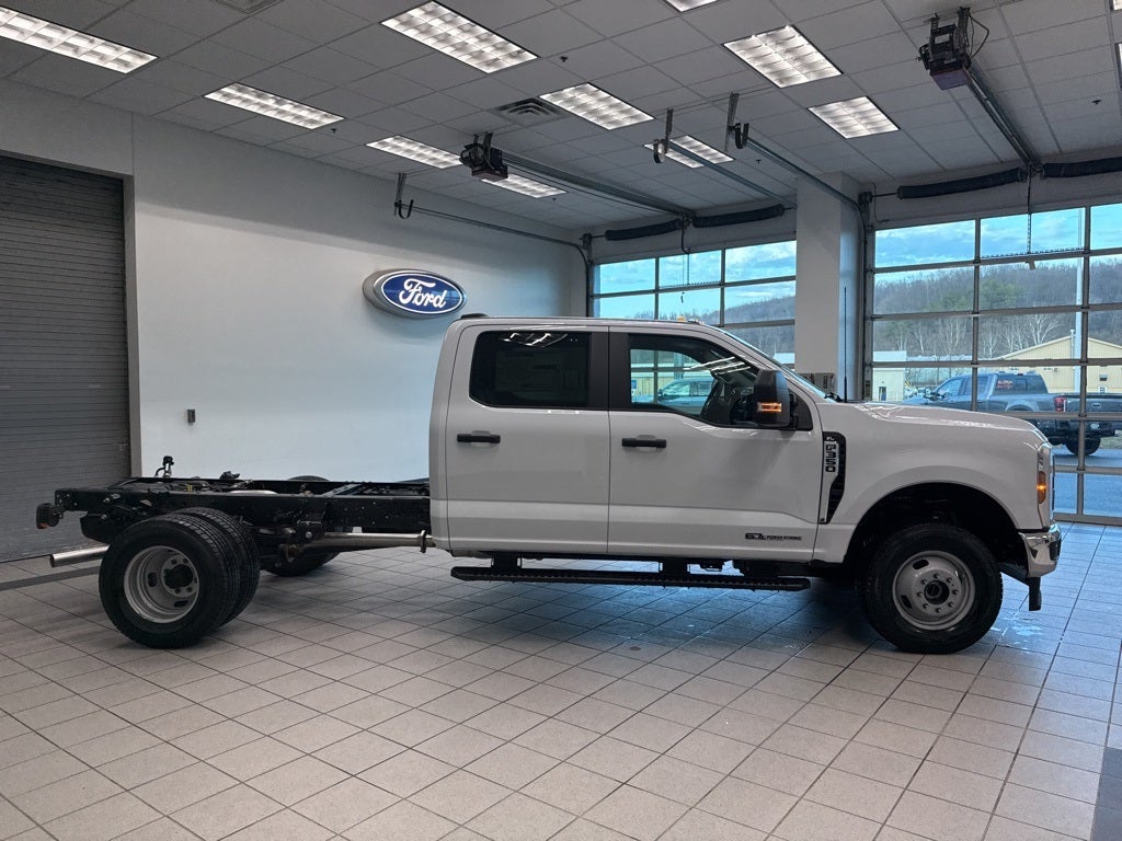 2026 Ford F-350SD DRW