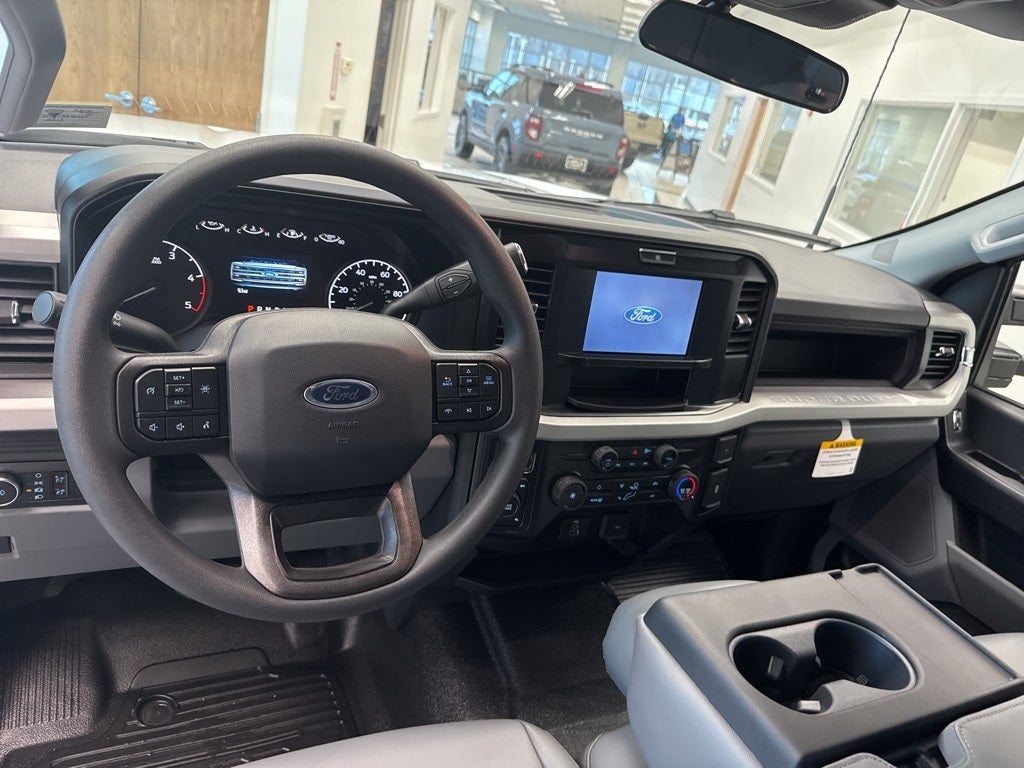 2026 Ford F-350SD DRW