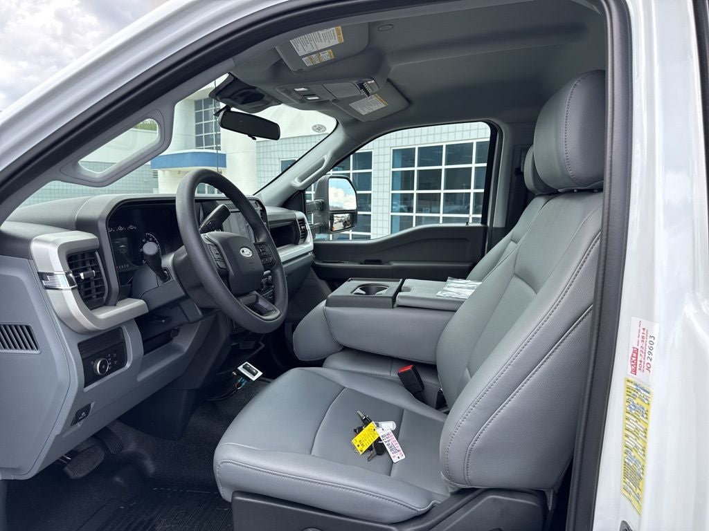 2026 Ford F-350SD DRW