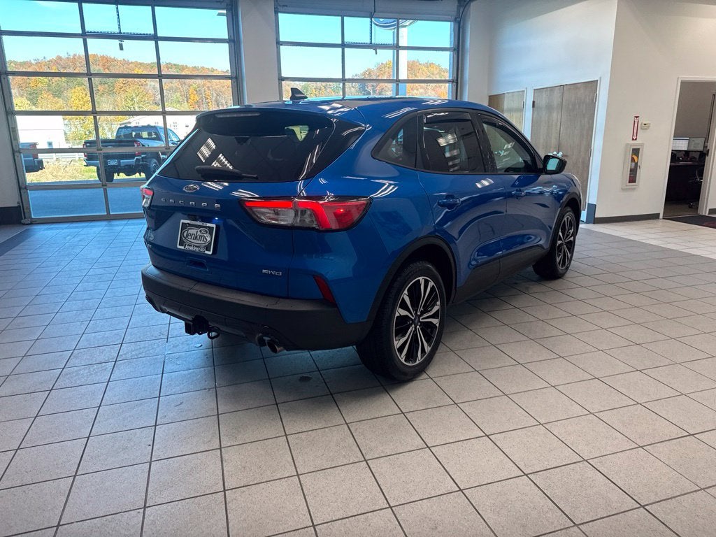 2021 Ford Escape SE
