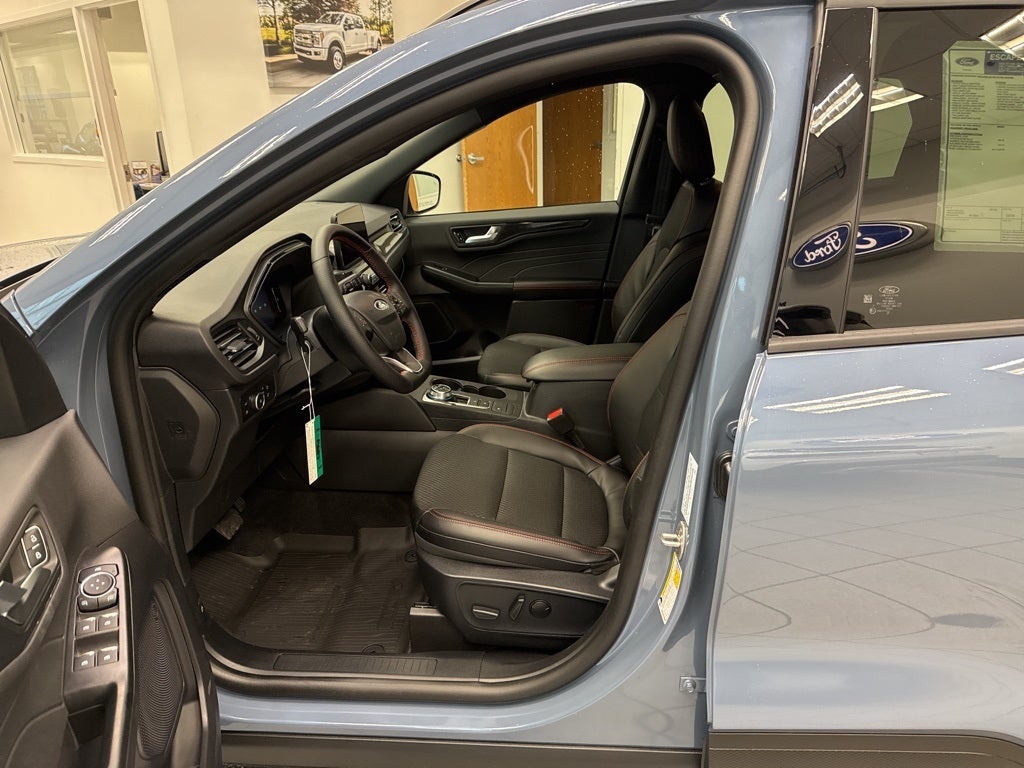 2026 Ford Escape Hybrid ST-Line Select