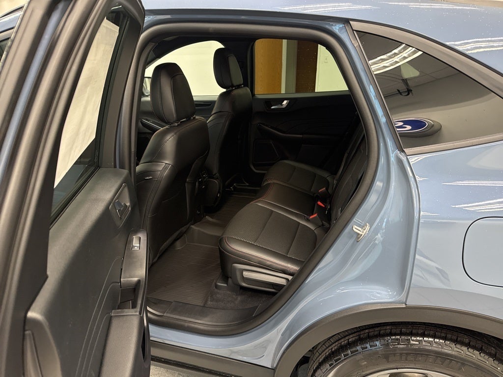 2026 Ford Escape Hybrid ST-Line Select