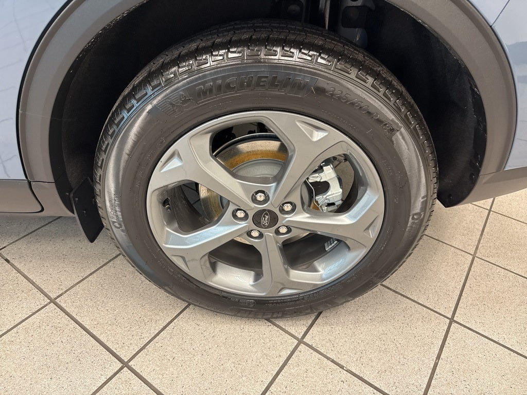 2026 Ford Escape Hybrid ST-Line Select