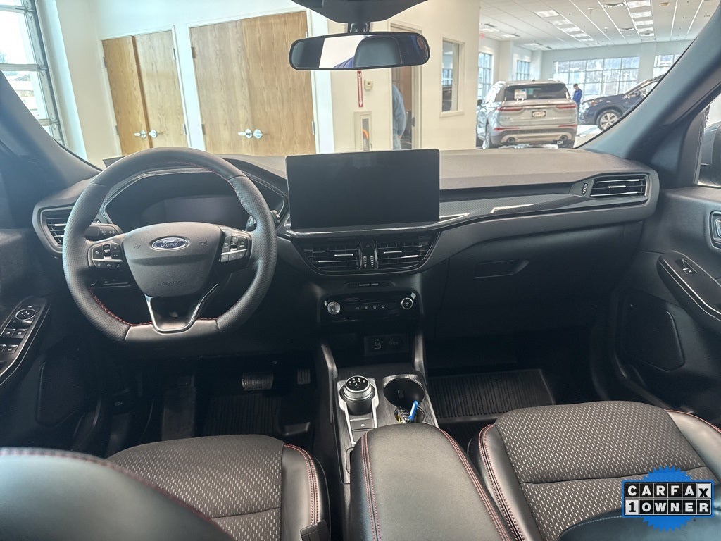 2025 Ford Escape Hybrid ST-Line Select