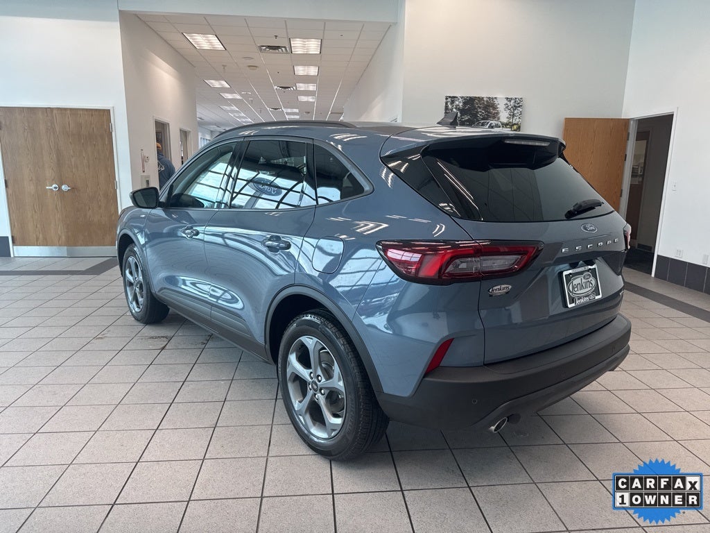 2025 Ford Escape Hybrid ST-Line Select