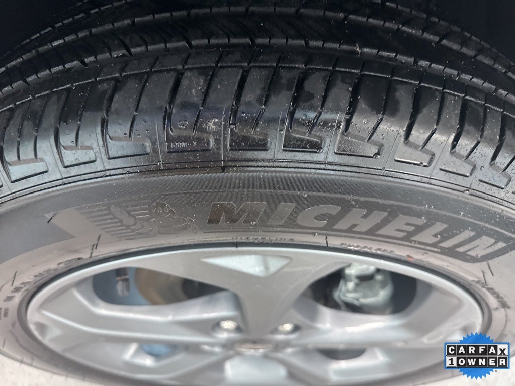 2025 Ford Escape Hybrid ST-Line Select