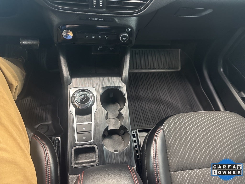 2025 Ford Escape Hybrid ST-Line Select