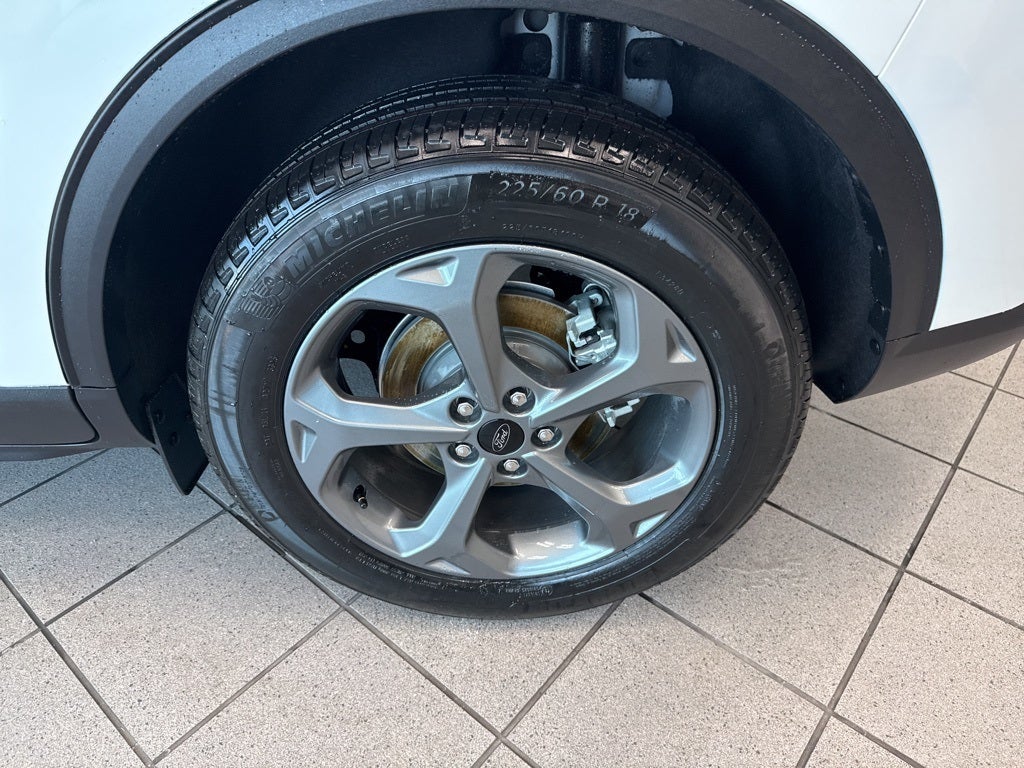 2026 Ford Escape Hybrid ST-Line Select