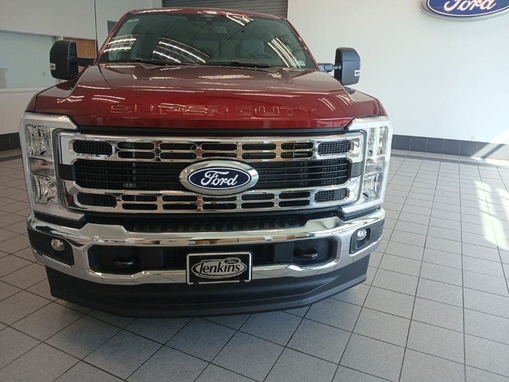 2027 Ford F-250SD XLT