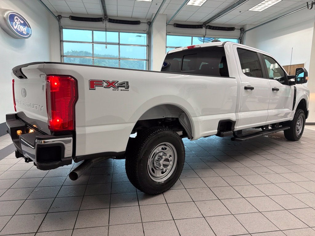 2027 Ford F-250SD XL