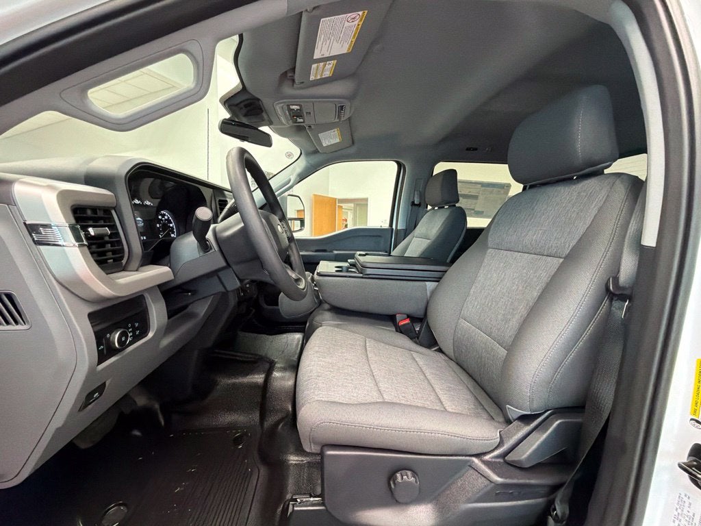 2027 Ford F-250SD XL