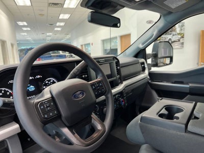 2027 Ford F-250SD XLT