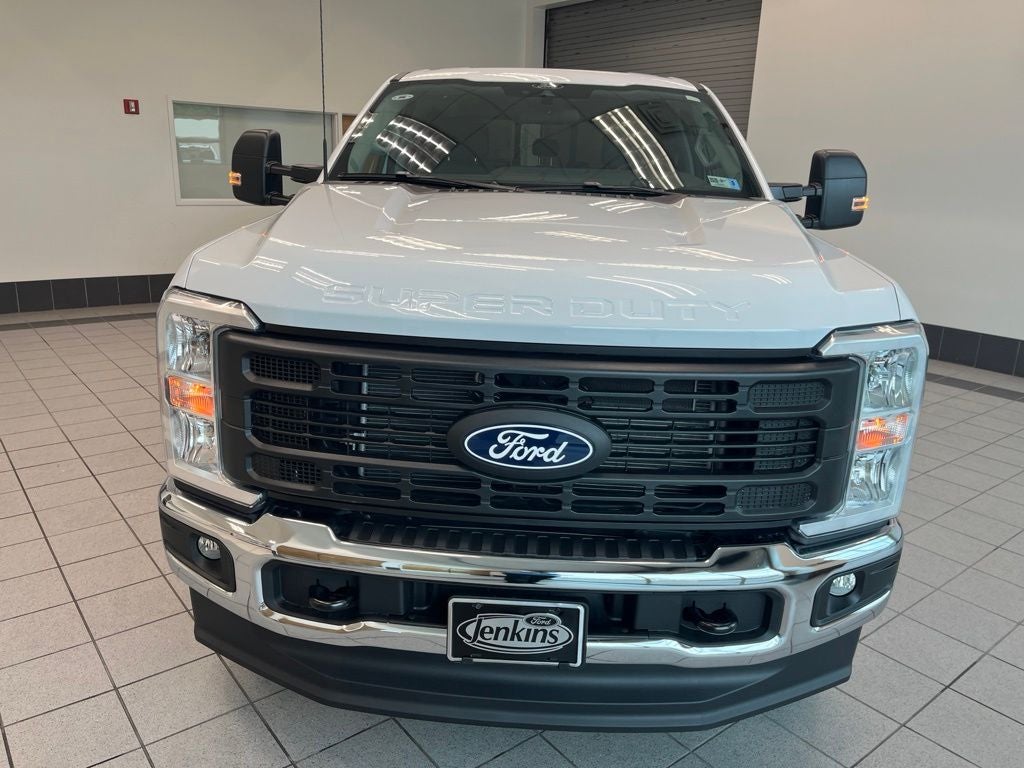 2027 Ford F-250SD XL