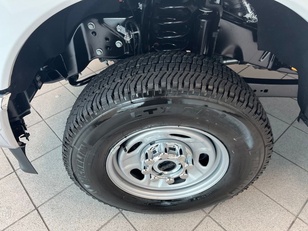 2027 Ford F-250SD XL
