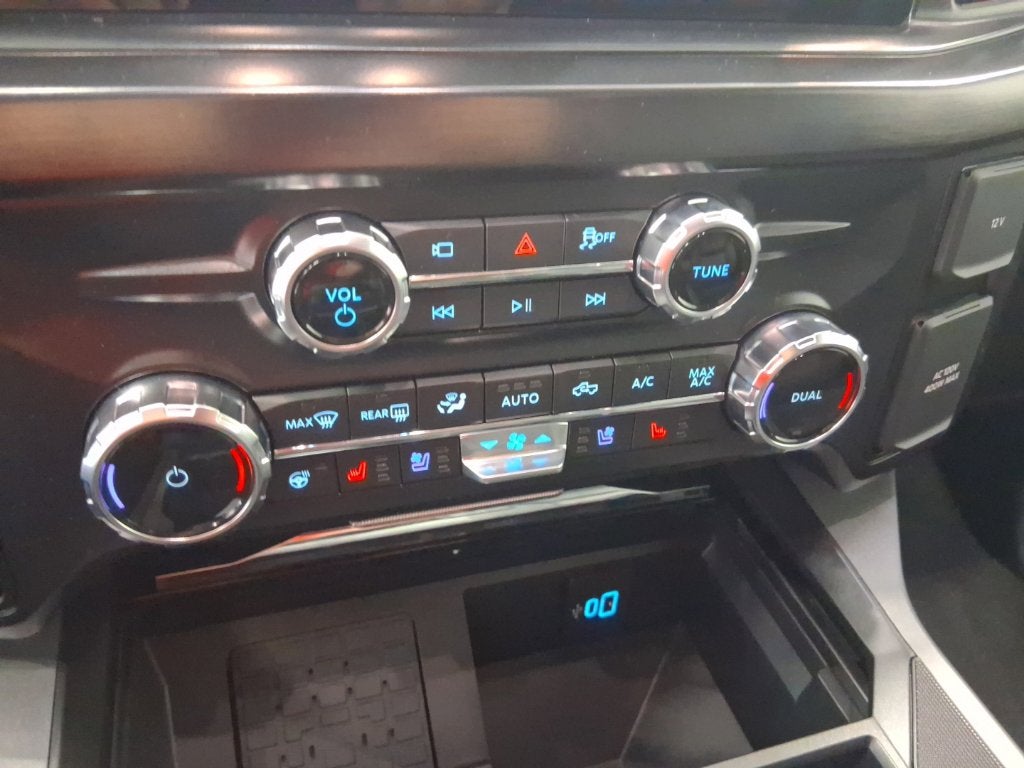 2027 Ford F-250SD Lariat