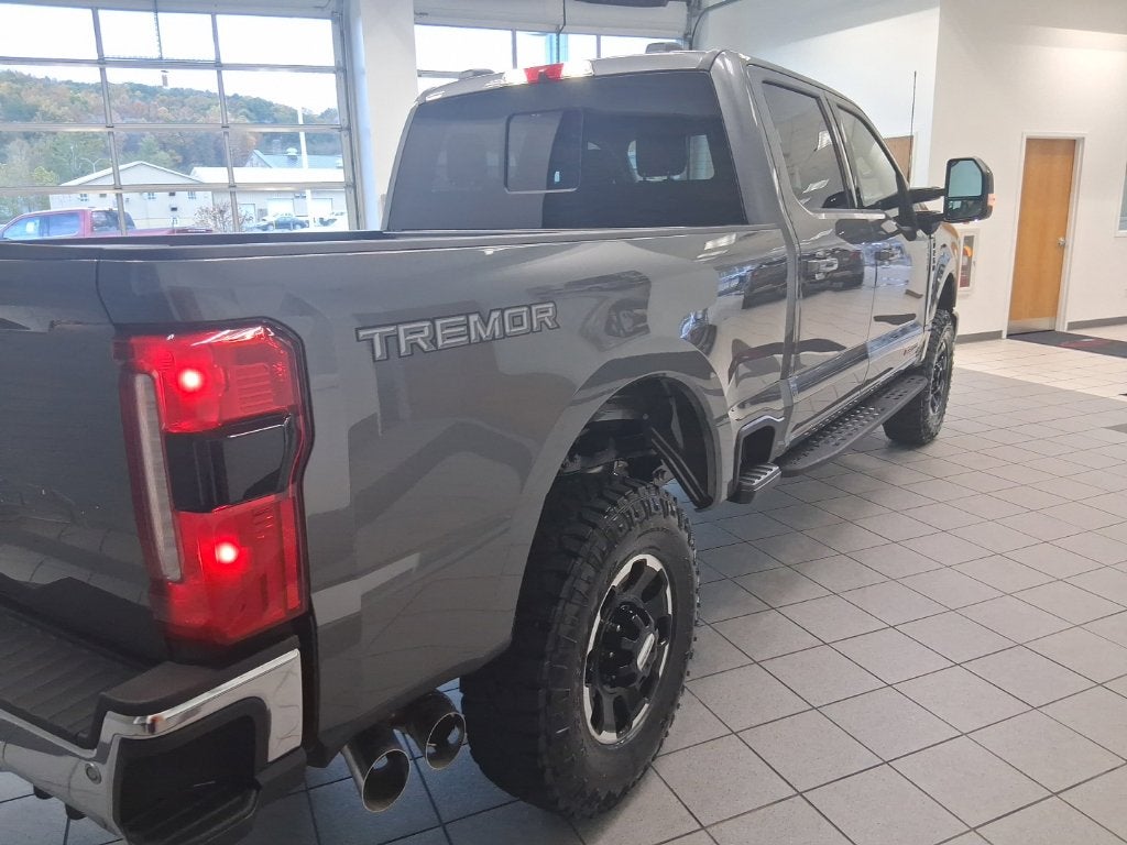 2027 Ford F-250SD Lariat