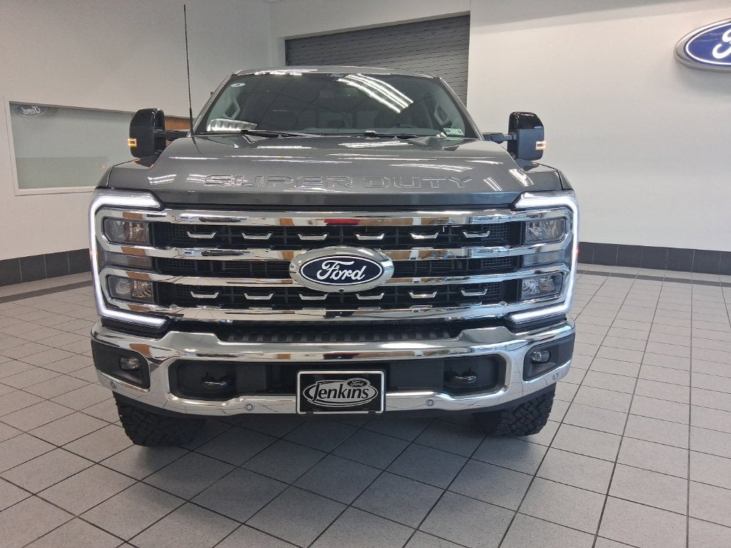 2027 Ford F-250SD Lariat