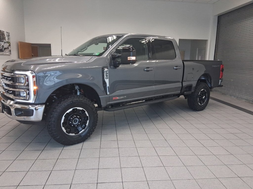2027 Ford F-250SD Lariat