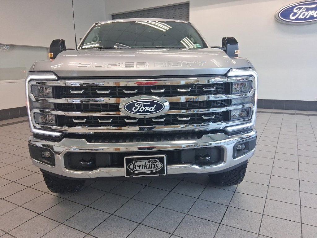 2027 Ford F-250SD Lariat