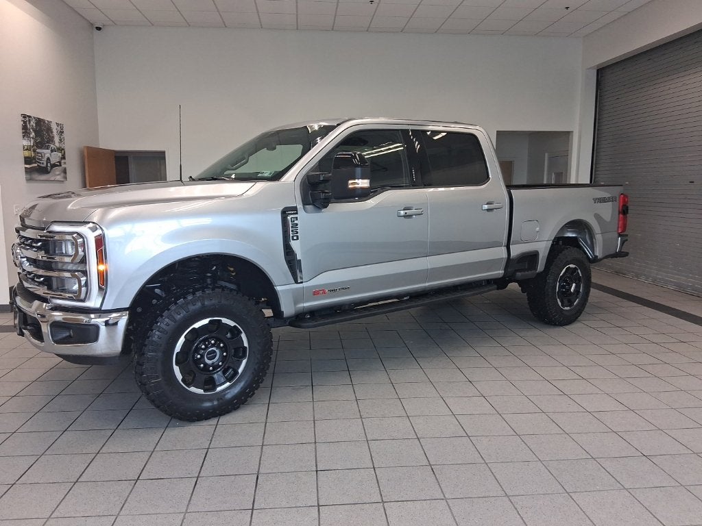 2027 Ford F-250SD Lariat