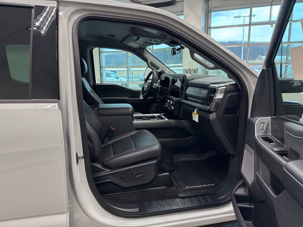 2025 Ford F-250SD Lariat