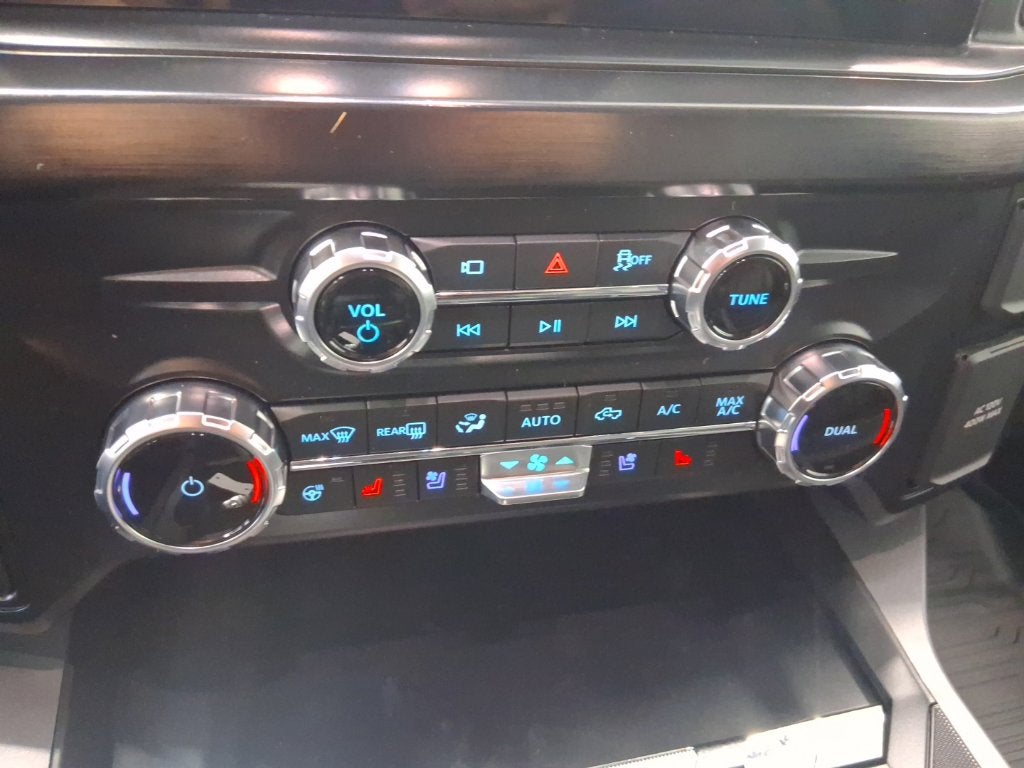 2027 Ford F-250SD Lariat