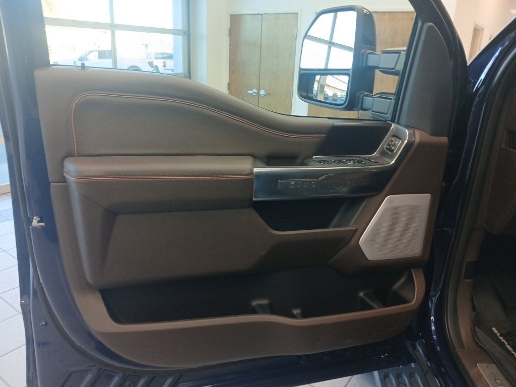 2027 Ford F-250SD F-250® King Ranch®