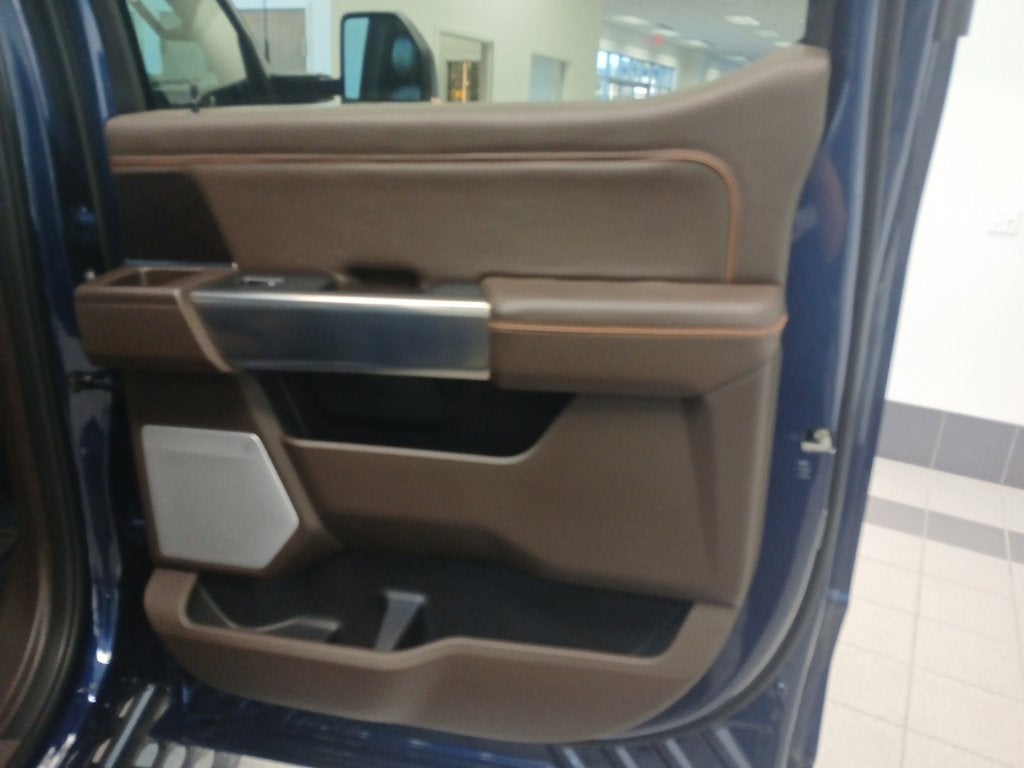 2027 Ford F-250SD F-250® King Ranch®