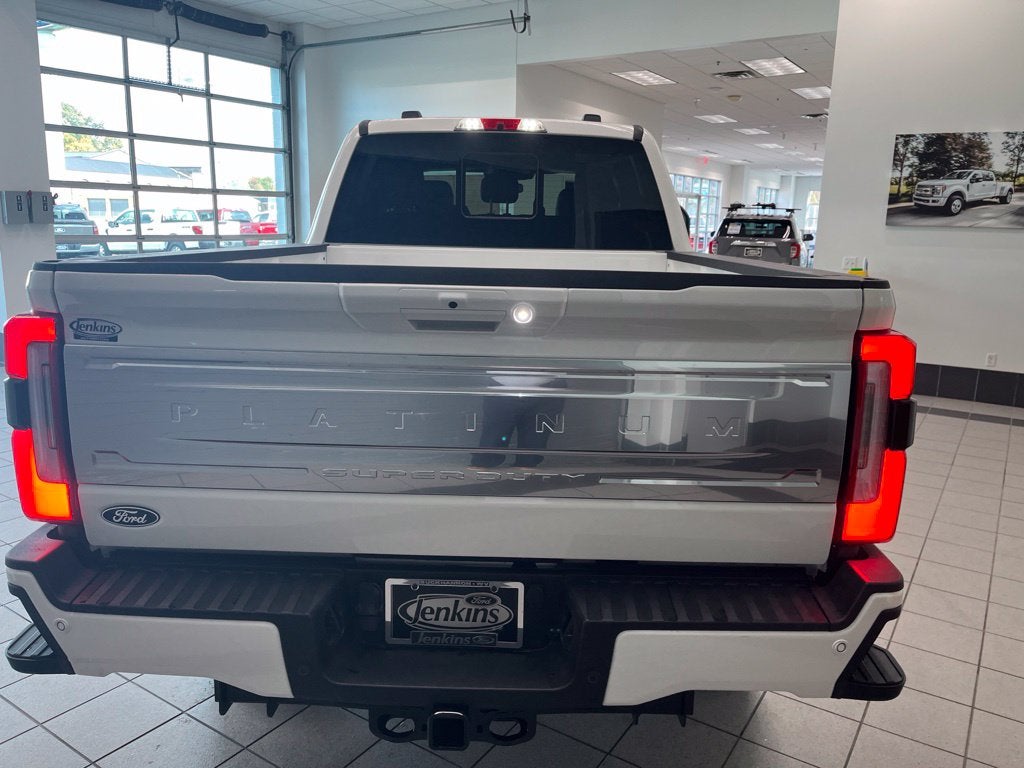 2027 Ford F-250SD Platinum