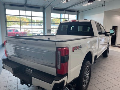 2027 Ford F-250SD Platinum