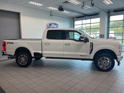 2027 Ford F-250SD Platinum