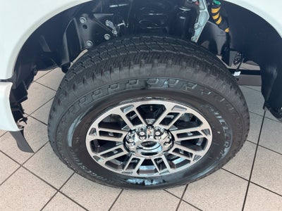 2027 Ford F-250SD Platinum