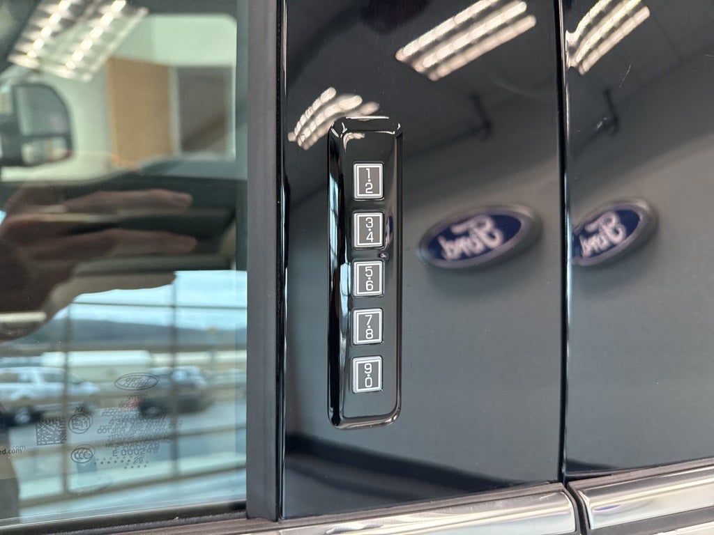 2026 Ford F-250SD F-250® Platinum®