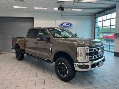 2027 Ford F-250SD XLT