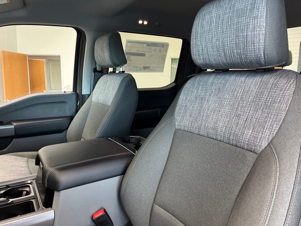 2027 Ford F-250SD XLT