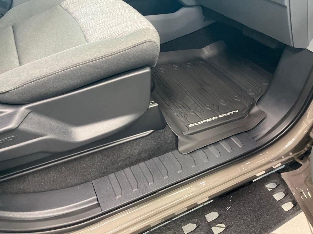 2027 Ford F-250SD XLT